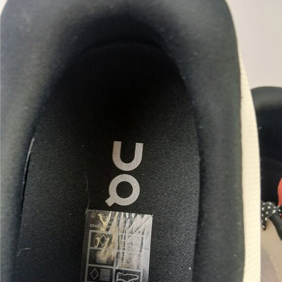 ON Men's SZ 11 Cloud monster 2 Road Running Shoe In White Flame EUC - Picture 6 of 9